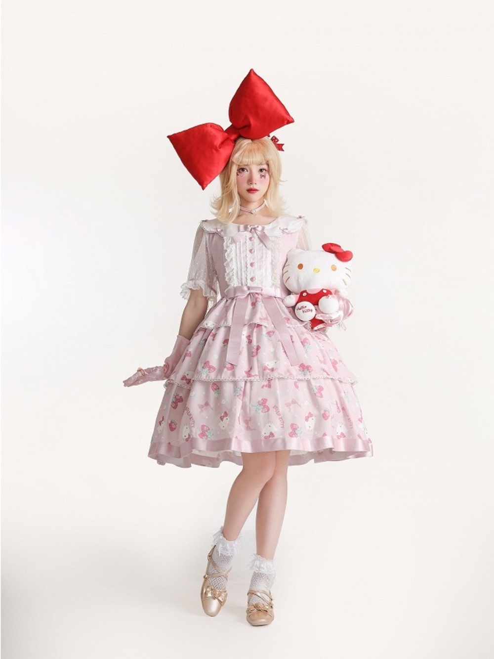 Hello Kitty lolita pink strawberry ruffle dress